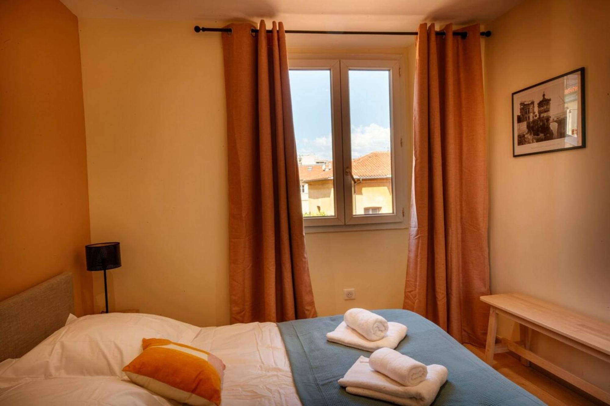 06A2 - Heart Of Old Nice Beautiful Renovated Apartment Exteriör bild